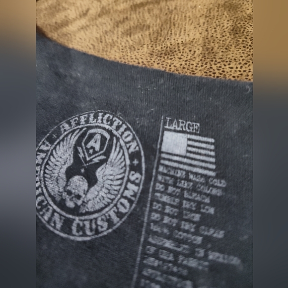 Affliction Large Custom Tee - Picture 3 of 4